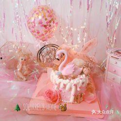 吃瓜图片网红女孩蛋糕,吃瓜图片中的甜蜜诱惑